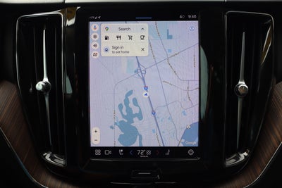 2023 Volvo XC60 Plus Dark Theme