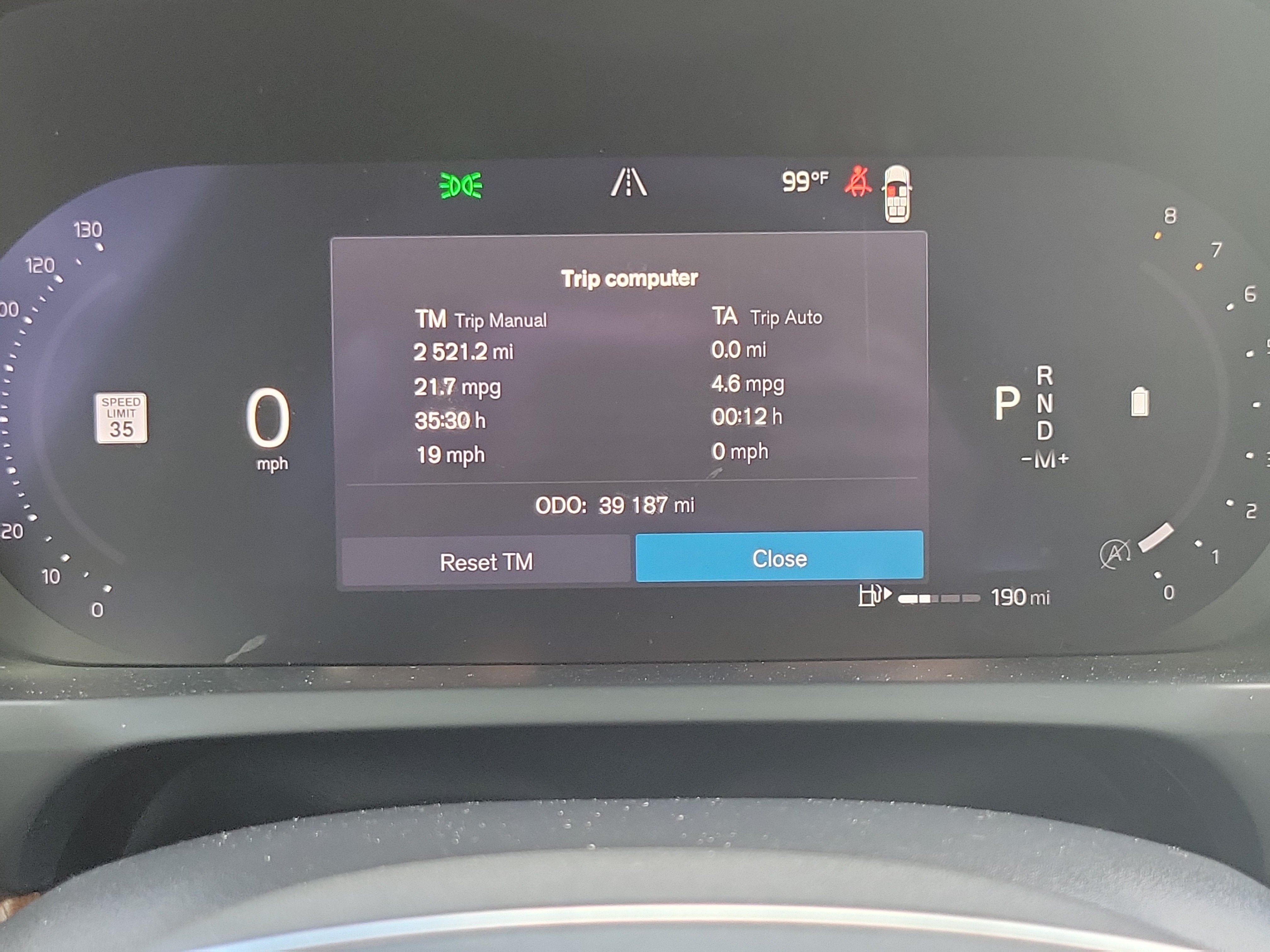 2024 Volvo XC90 Plus Bright Theme