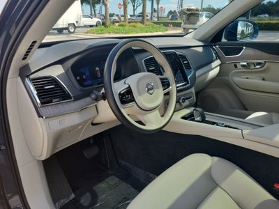 2024 Volvo XC90 Plus Bright Theme
