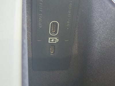 2024 Volvo XC90 Plus Bright Theme