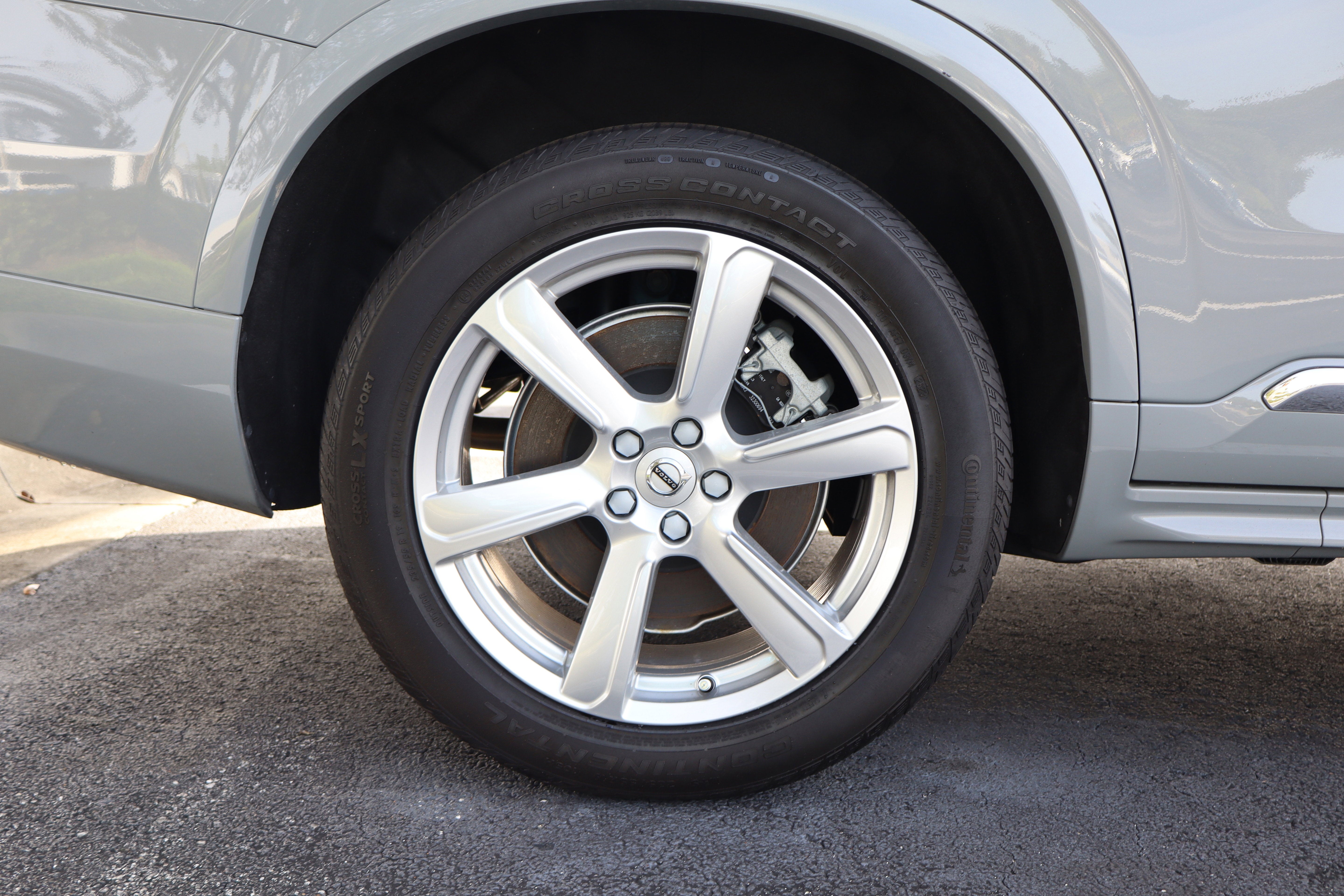 2024 Volvo XC90 Core Bright Theme