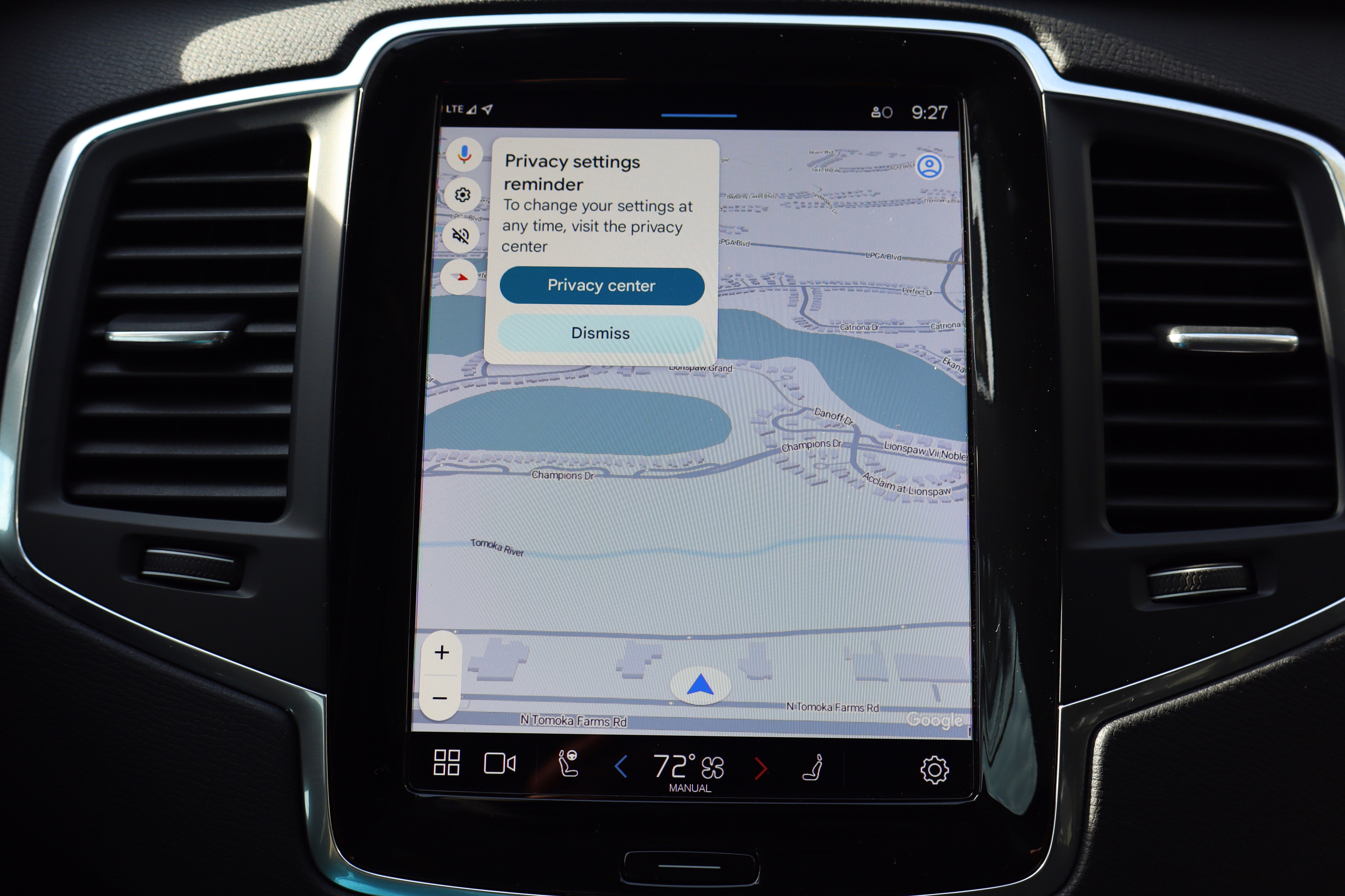 2024 Volvo XC90 Core Bright Theme