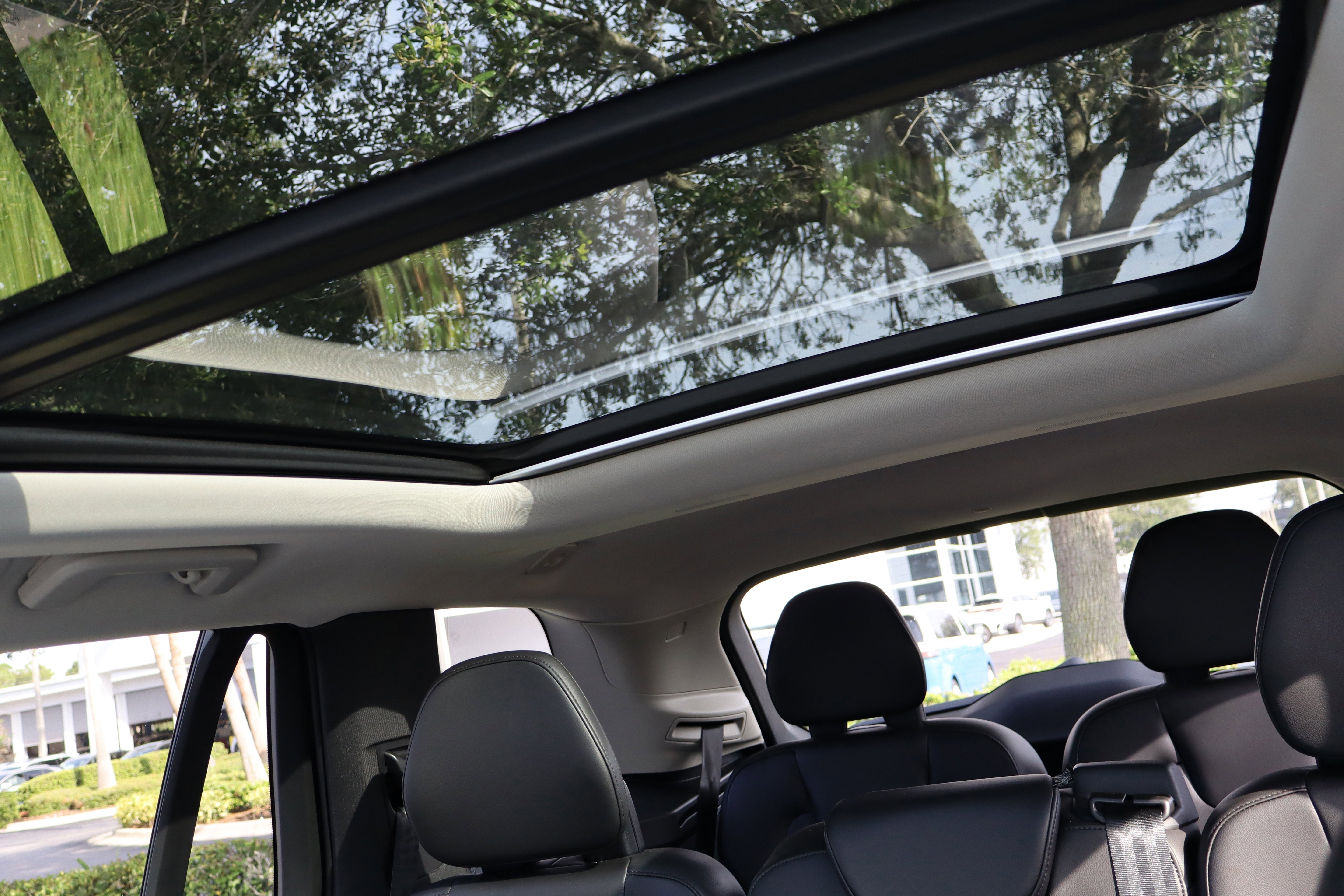 2024 Volvo XC90 Core Bright Theme