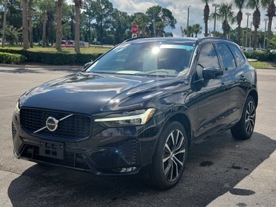 2024 Volvo XC60 Plus Dark Theme