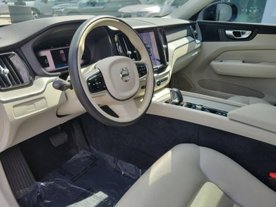2024 Volvo XC60 Plus Dark Theme