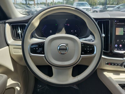 2024 Volvo XC60 Plus Dark Theme
