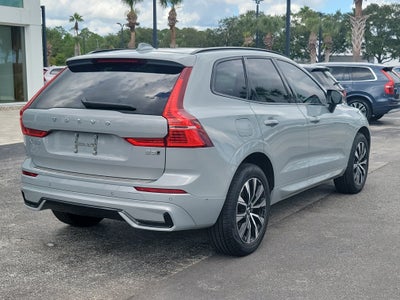 2024 Volvo XC60 Plus Dark Theme