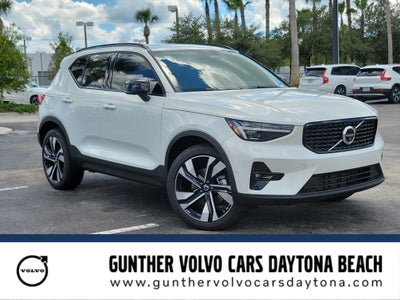 2026 Volvo XC40 Plus