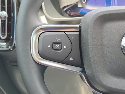 2026 Volvo XC40 Plus