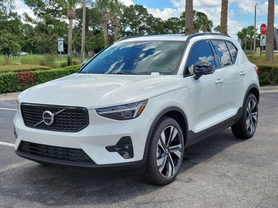 2026 Volvo XC40 Plus