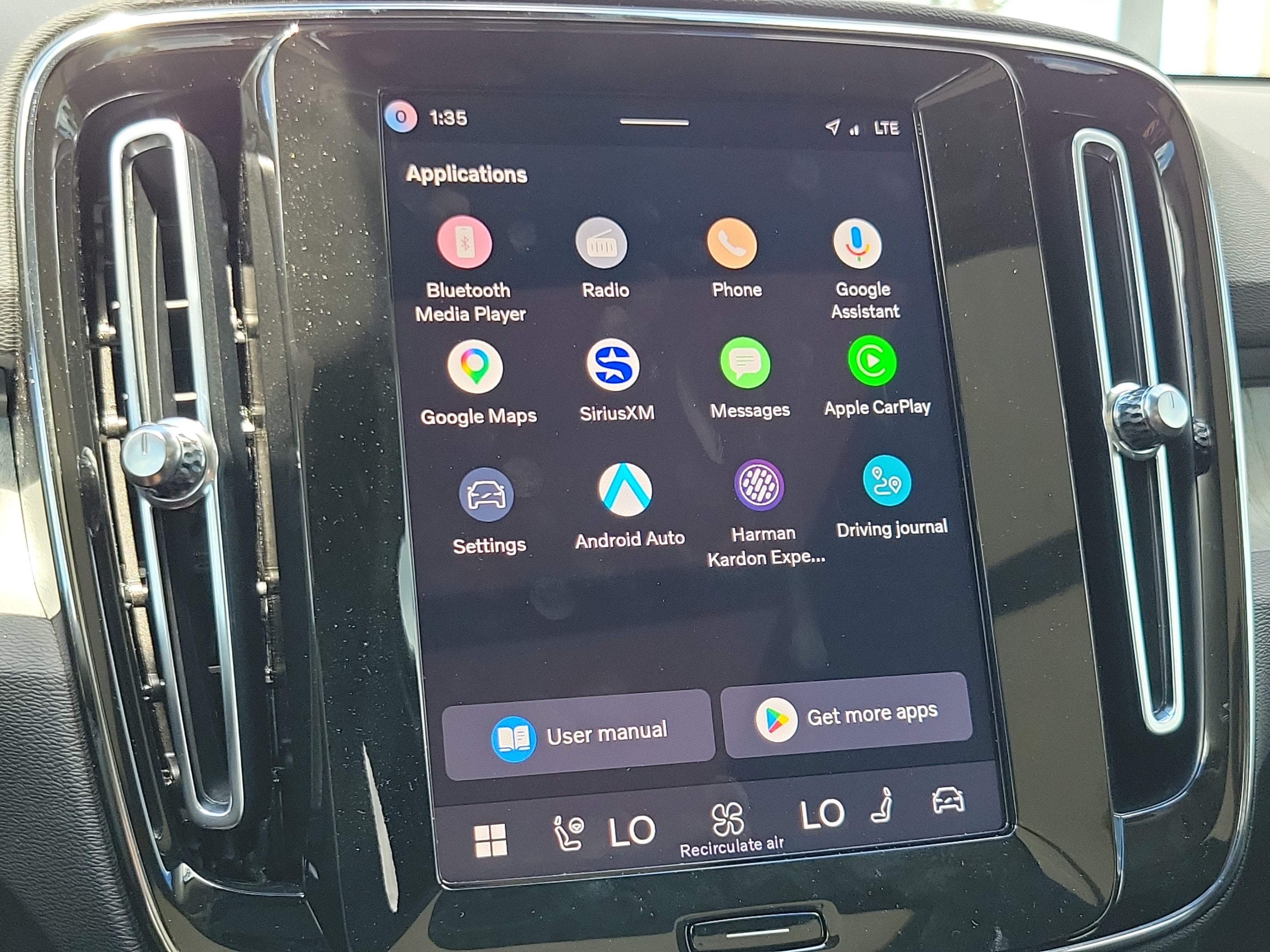 2026 Volvo XC40 Plus