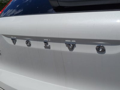 2026 Volvo XC40 Plus