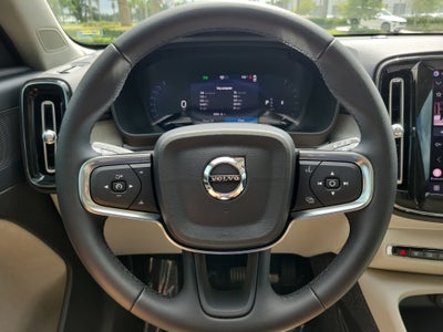 2026 Volvo XC40 Plus