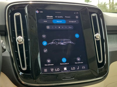 2026 Volvo XC40 Plus