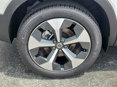 2026 Volvo XC40 Plus