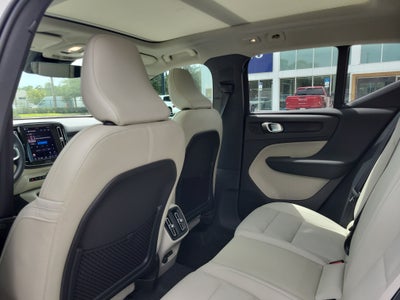2026 Volvo XC40 Plus