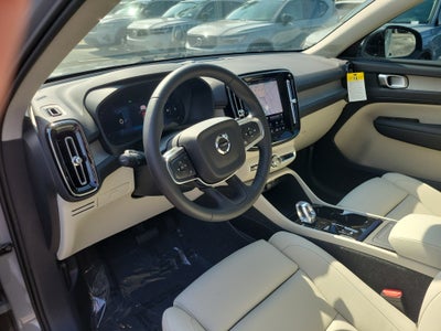 2026 Volvo XC40 Plus