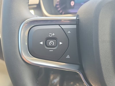 2026 Volvo XC40 Plus