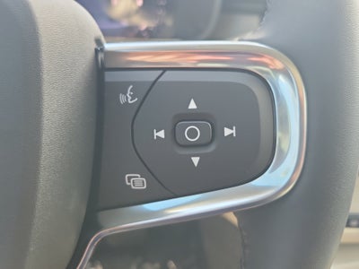 2026 Volvo XC40 Plus