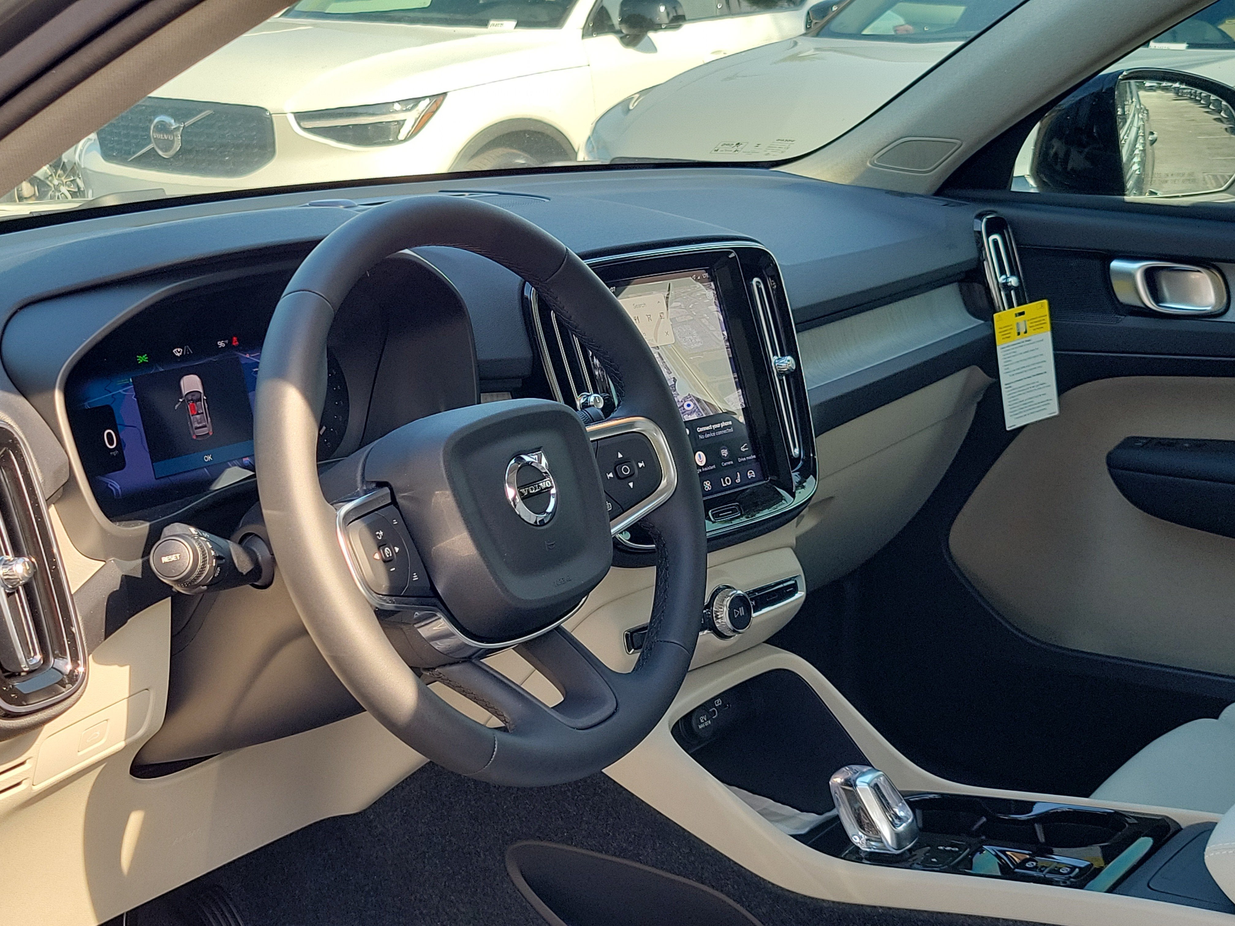 2026 Volvo XC40 Plus