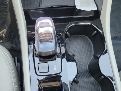 2026 Volvo XC40 Plus