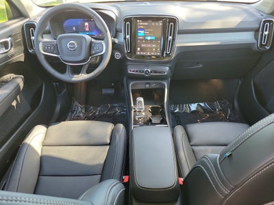 2026 Volvo XC40 Plus