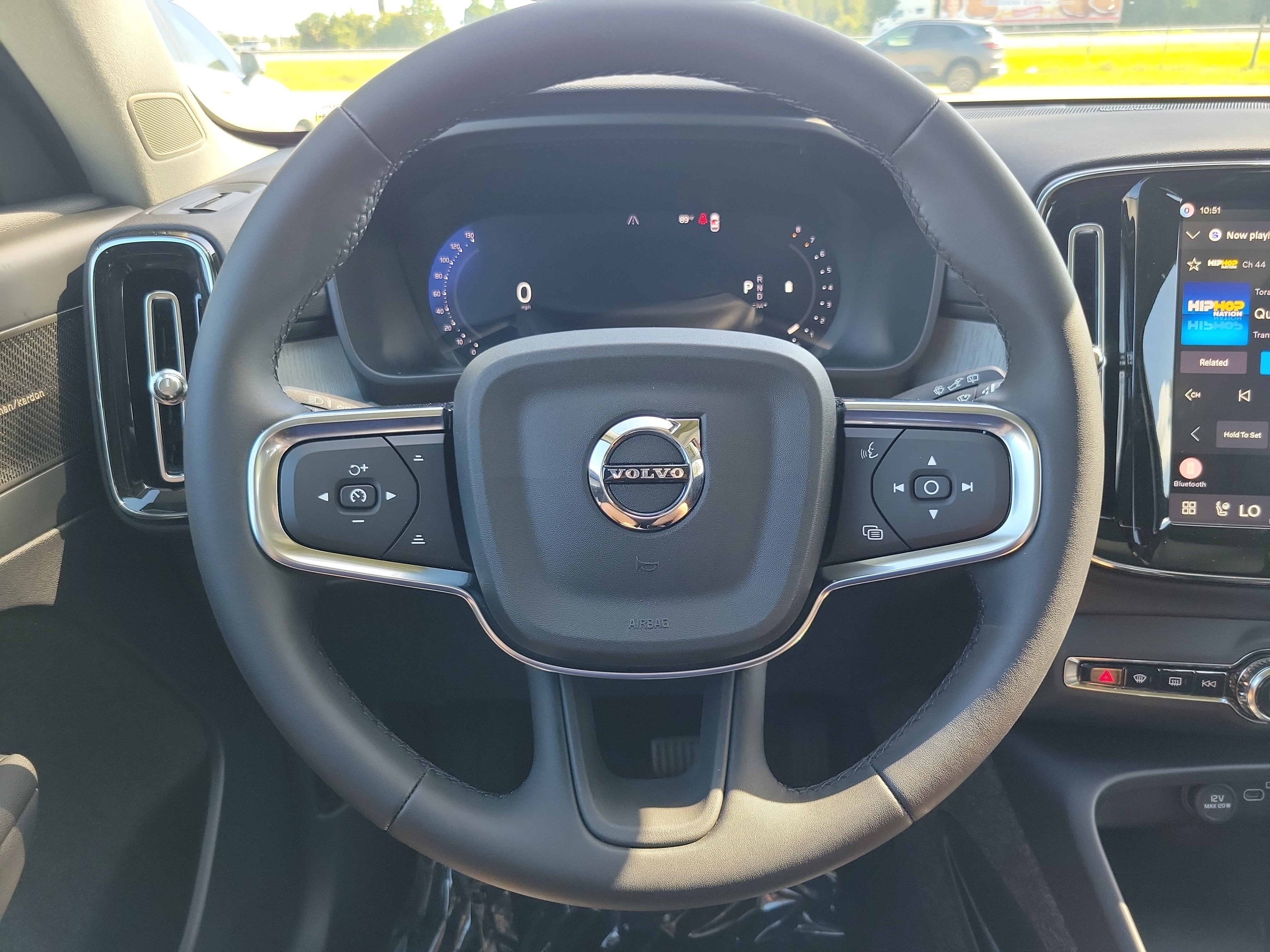 2026 Volvo XC40 Plus