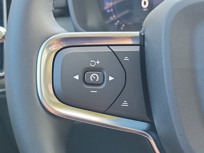 2026 Volvo XC40 Plus