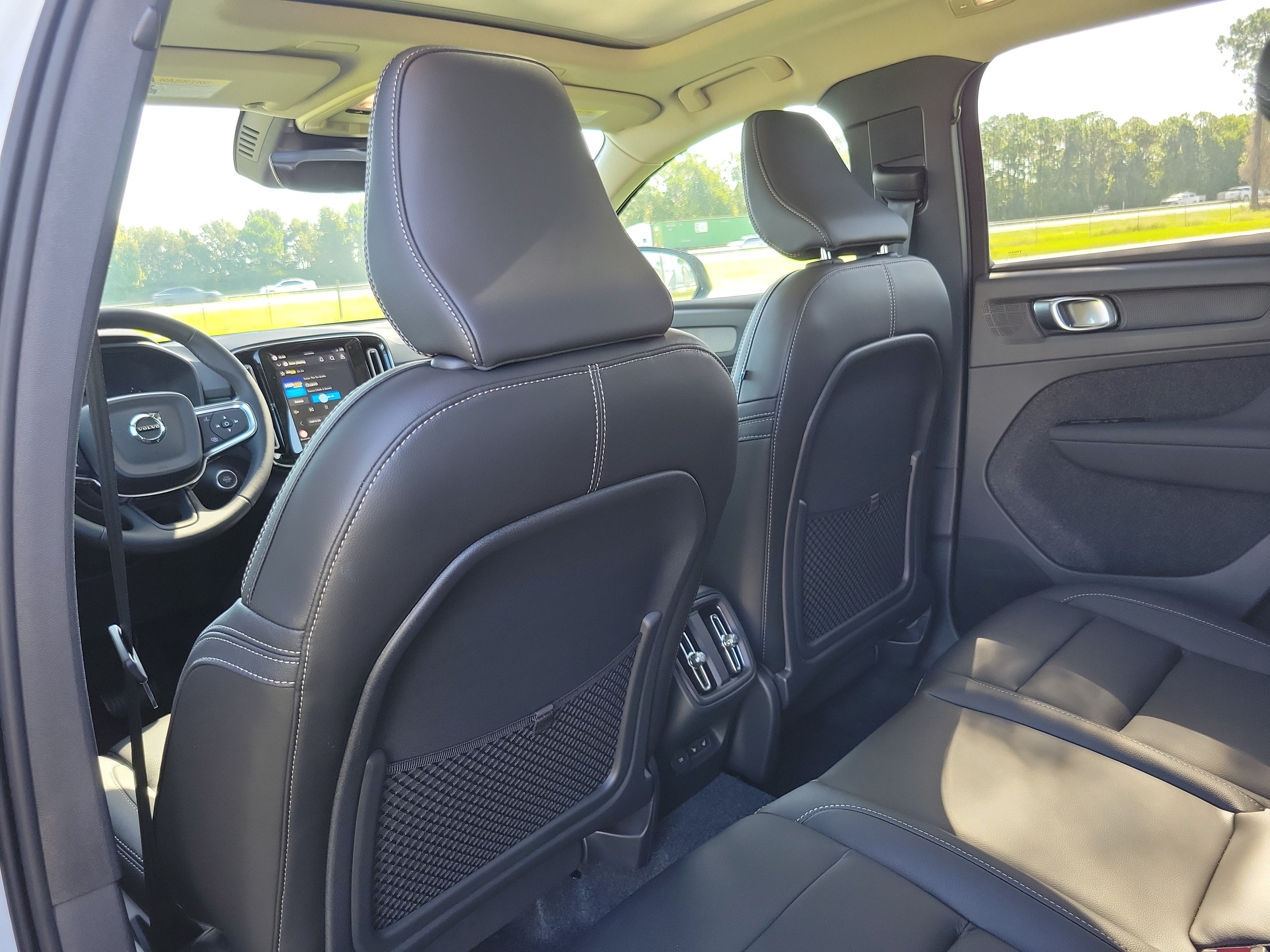 2026 Volvo XC40 Plus