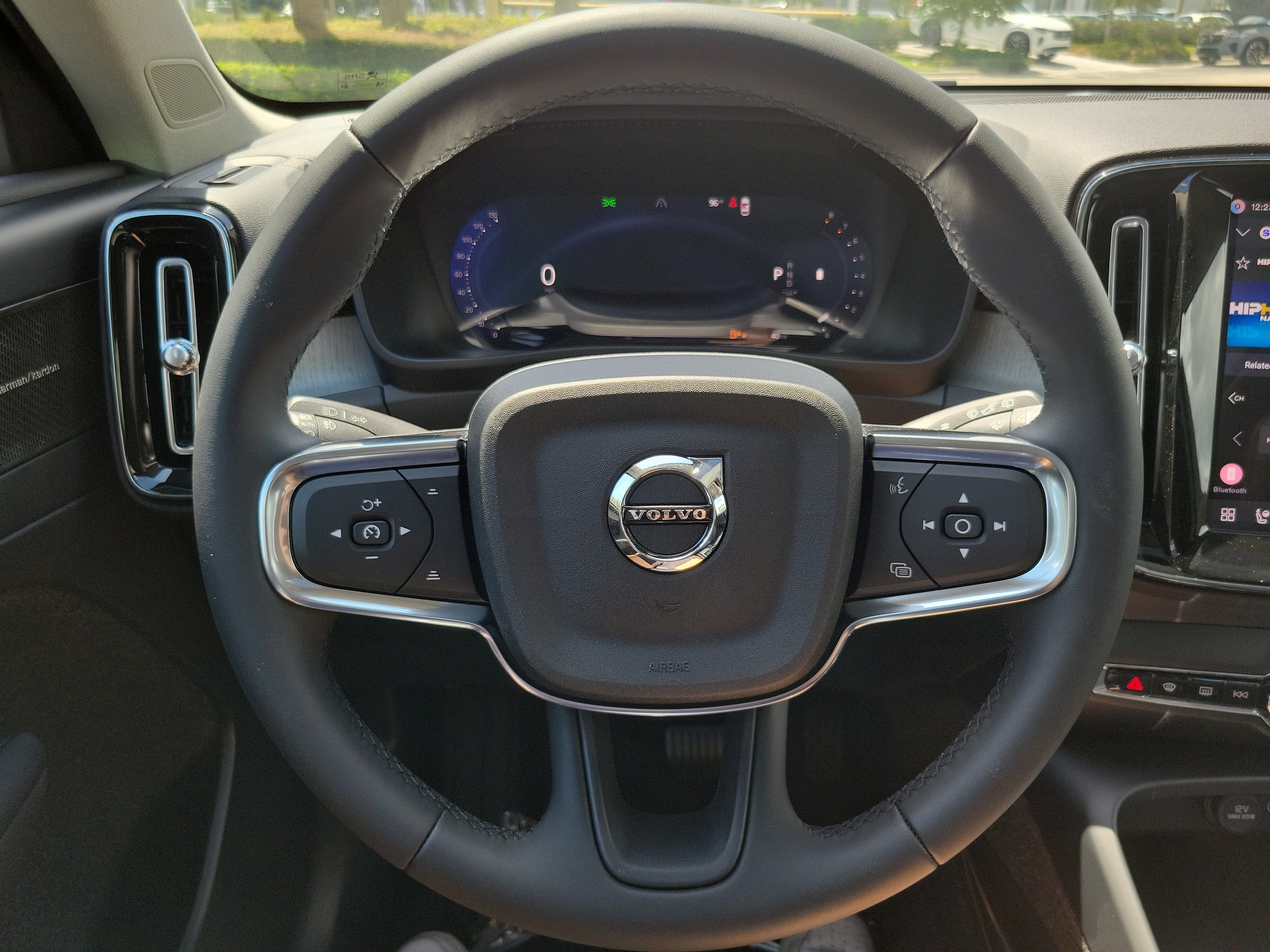 2026 Volvo XC40 Plus