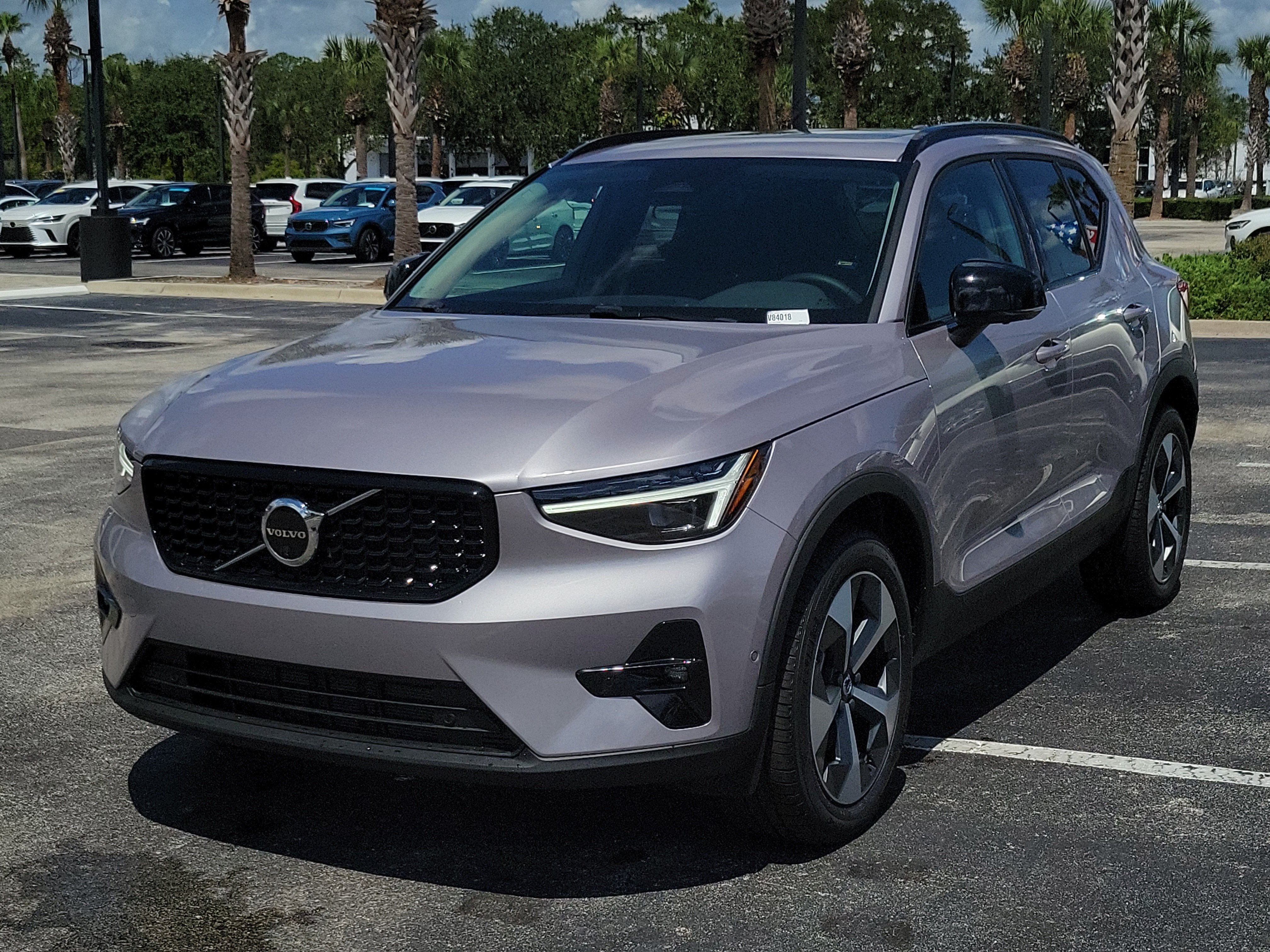 2026 Volvo XC40 Plus