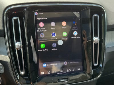 2026 Volvo XC40 Plus