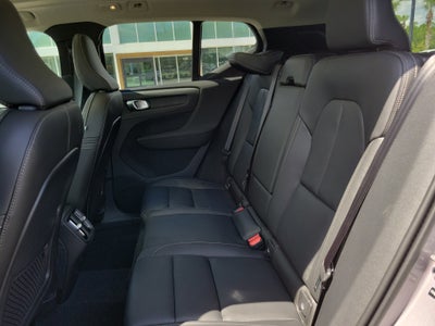 2026 Volvo XC40 Plus
