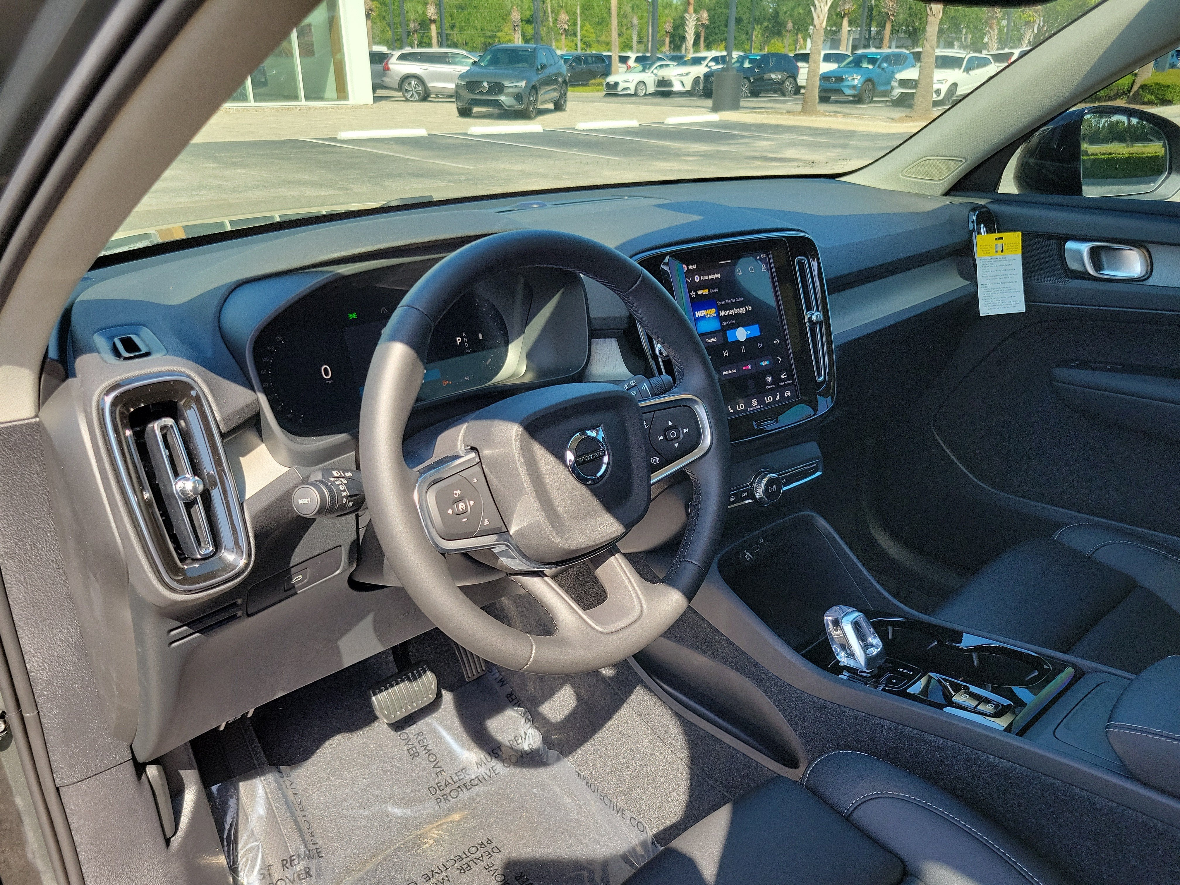 2026 Volvo XC40 Plus