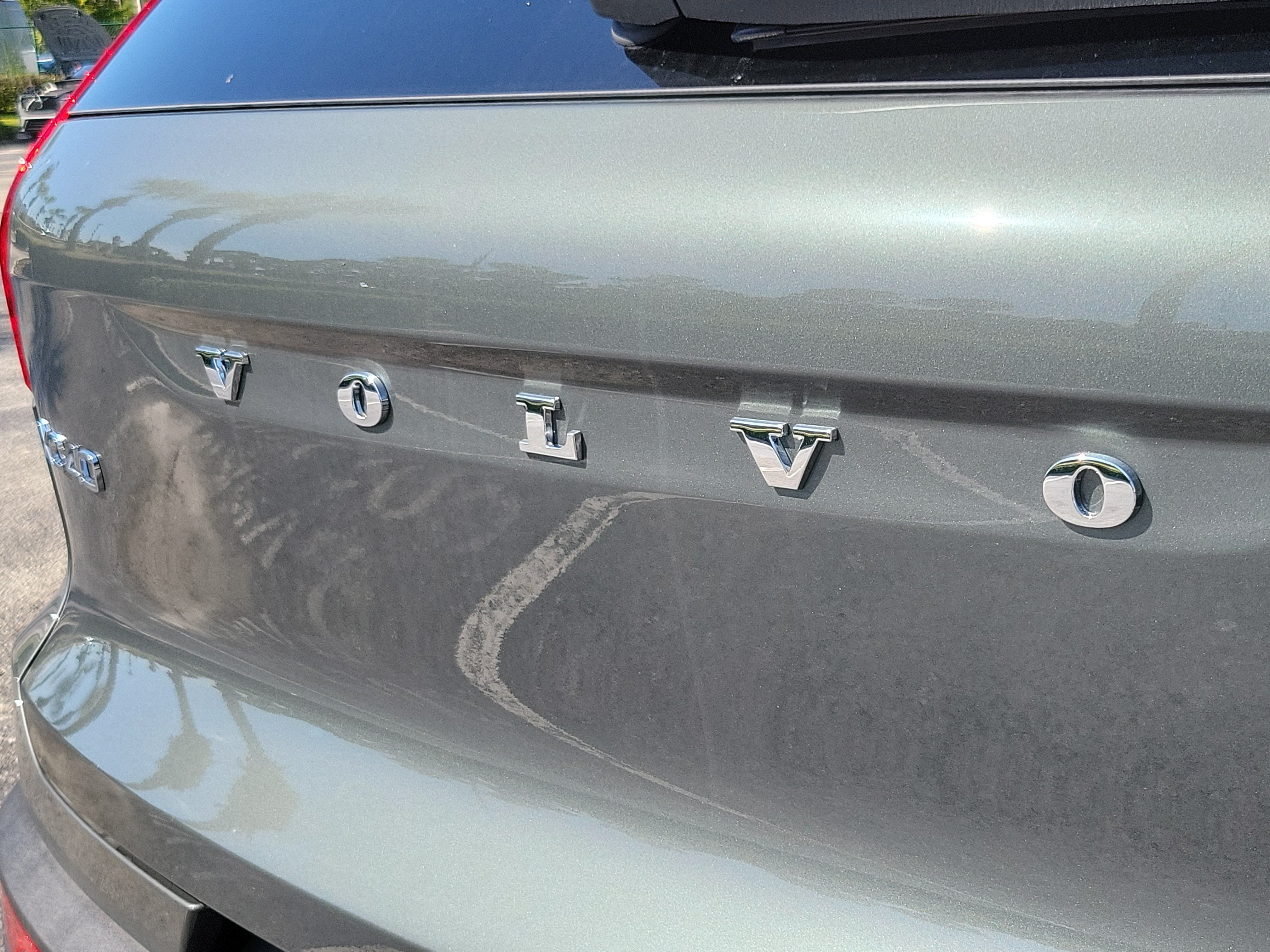 2026 Volvo XC40 Plus