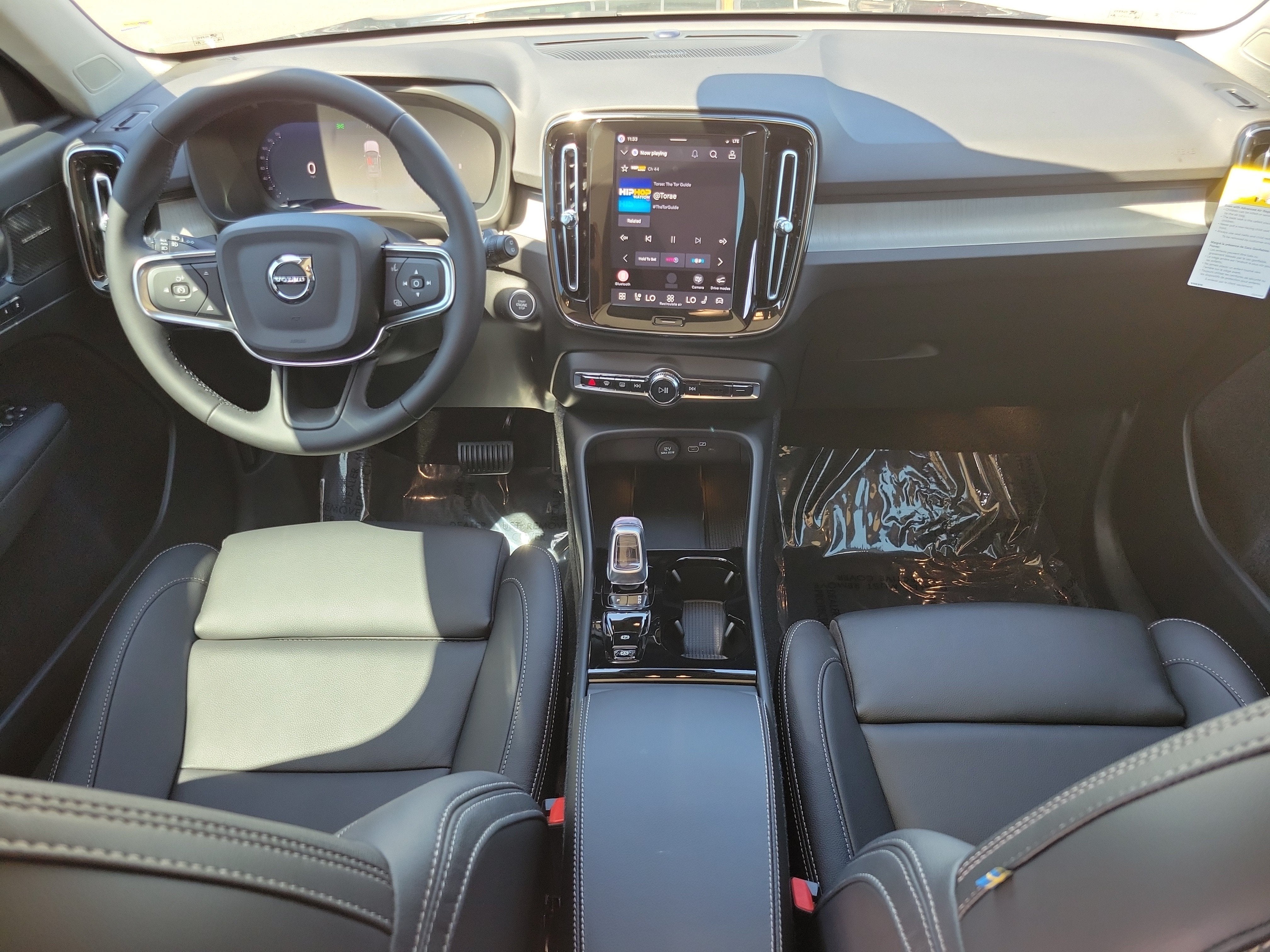 2026 Volvo XC40 Plus