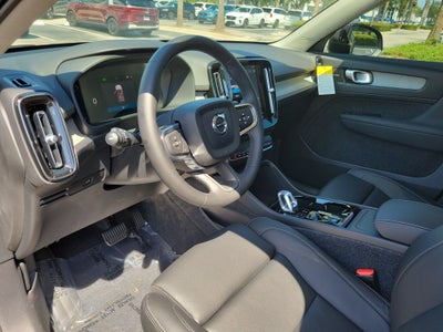 2026 Volvo XC40 Plus