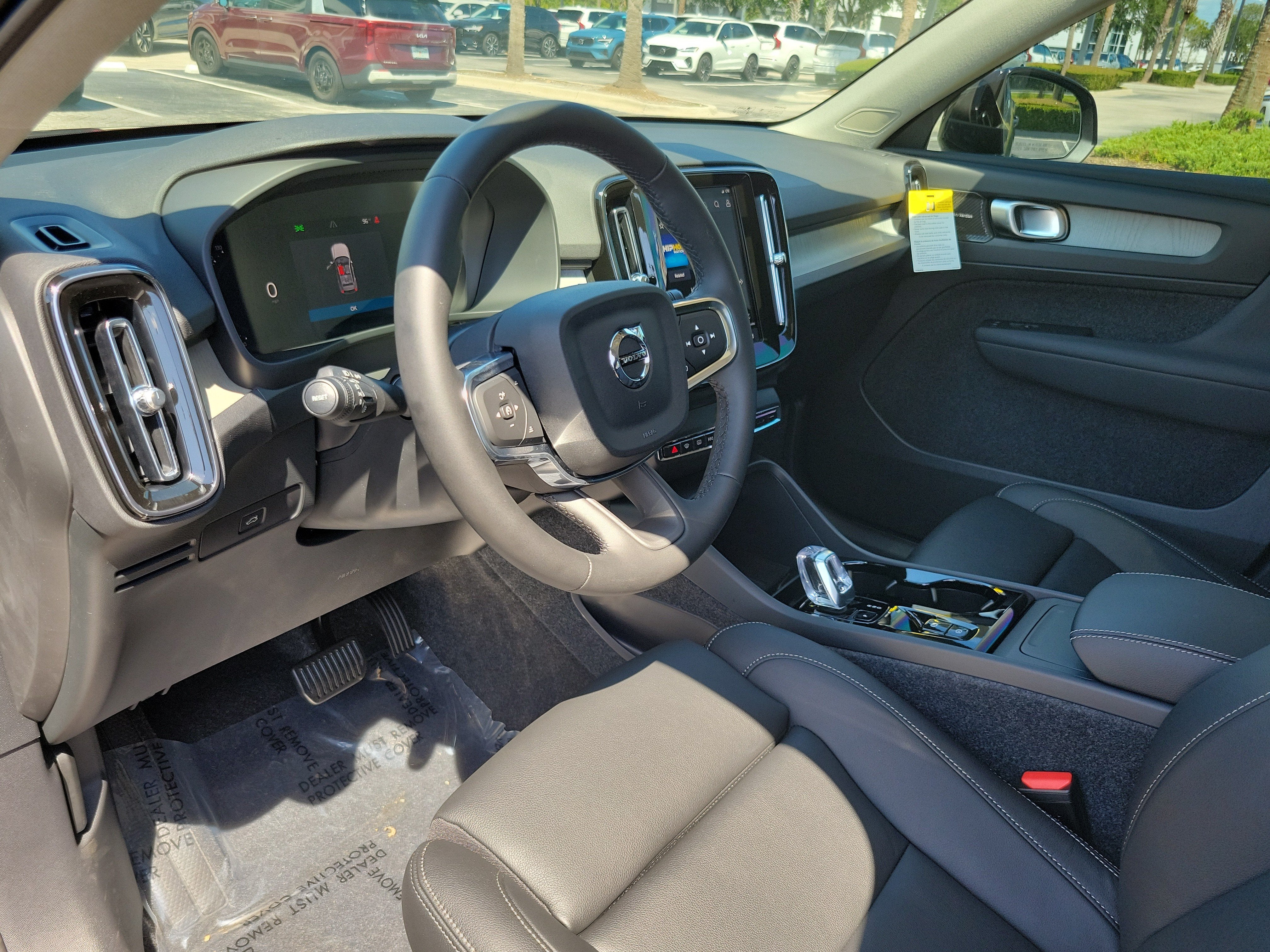 2026 Volvo XC40 Plus
