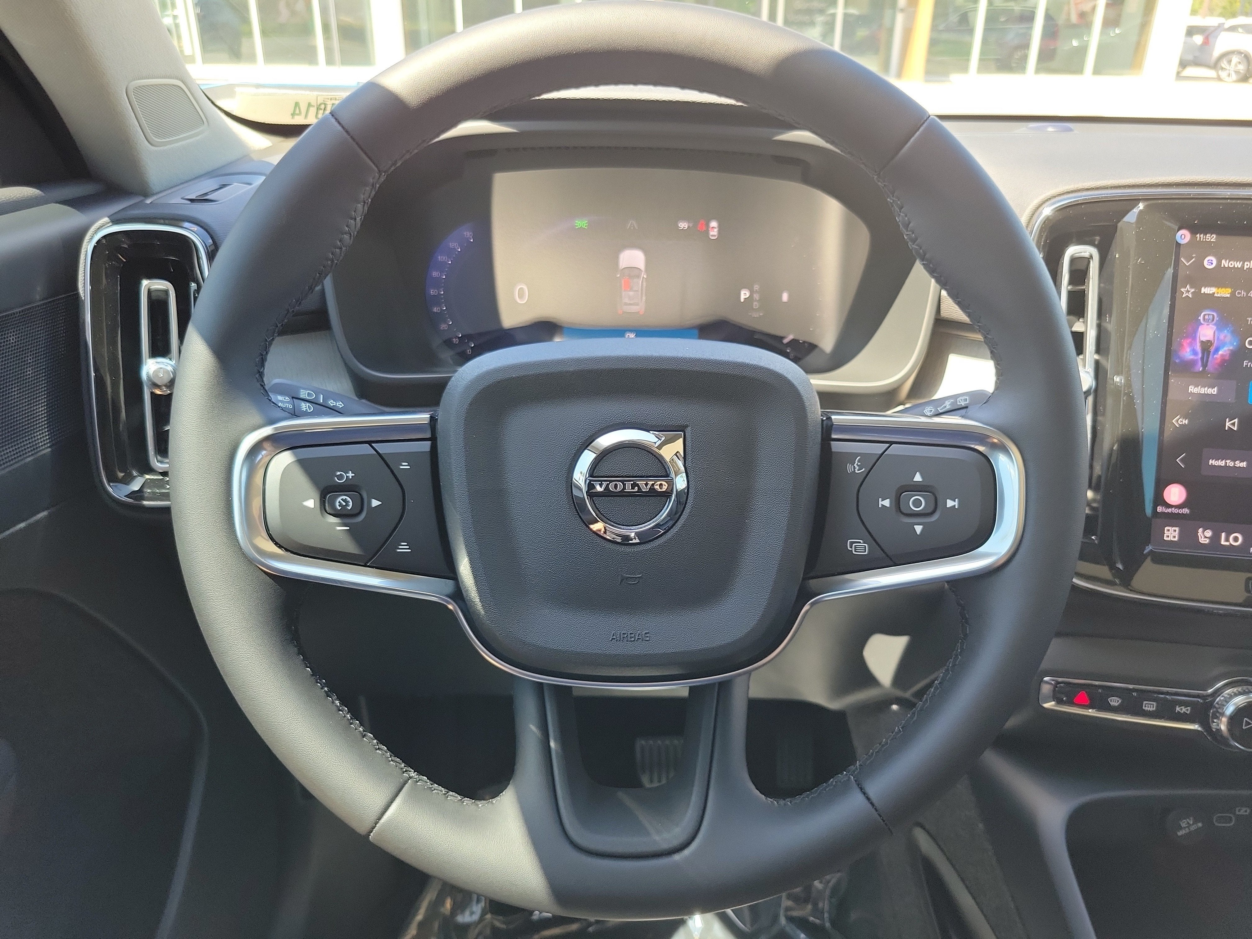 2026 Volvo XC40 Plus