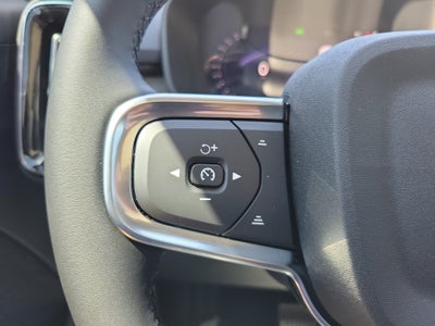 2026 Volvo XC40 Plus