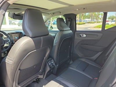 2026 Volvo XC40 Plus