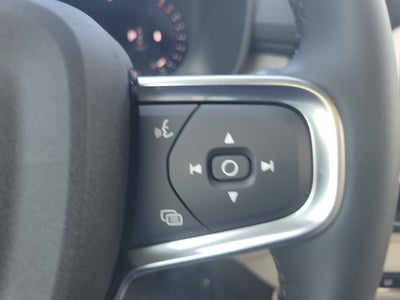 2026 Volvo XC40 Plus