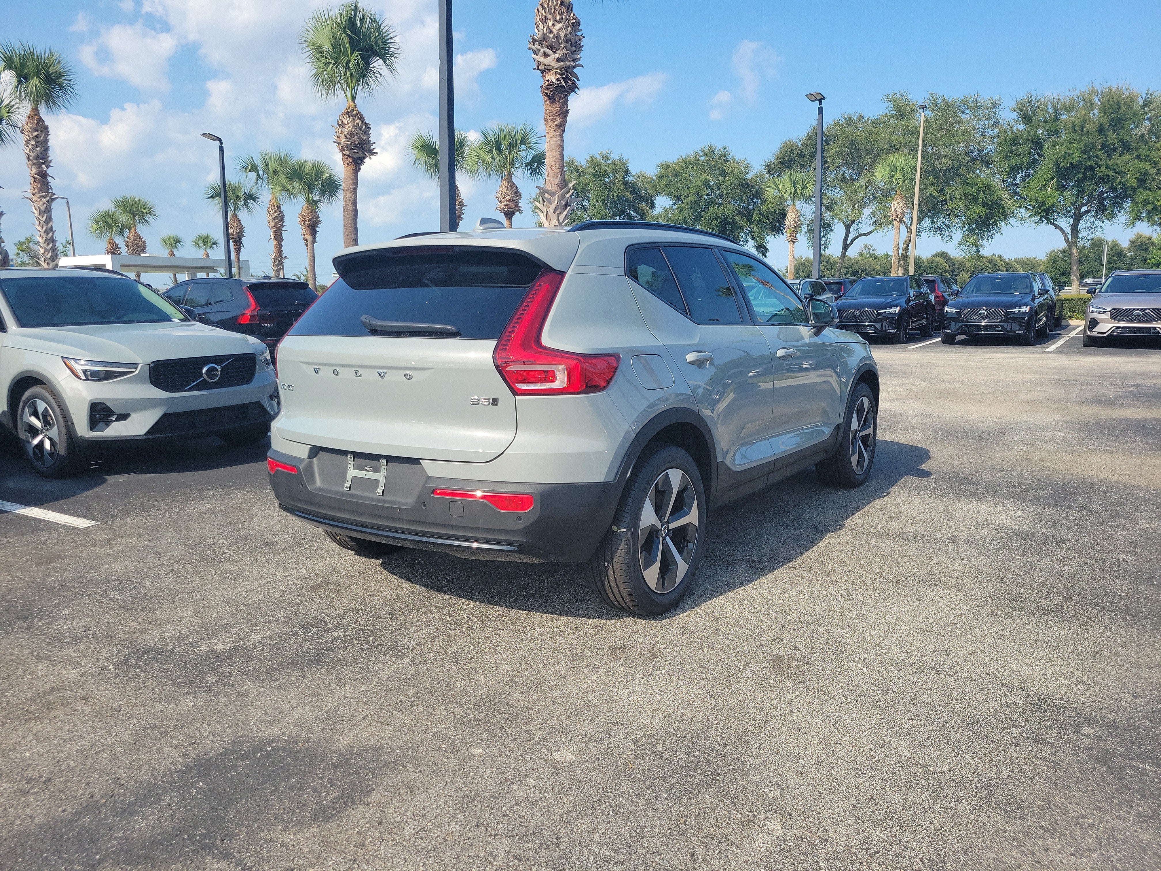 2026 Volvo XC40 Plus