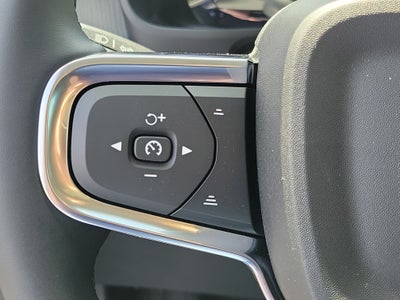 2026 Volvo XC40 Plus