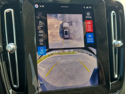 2026 Volvo XC40 Plus