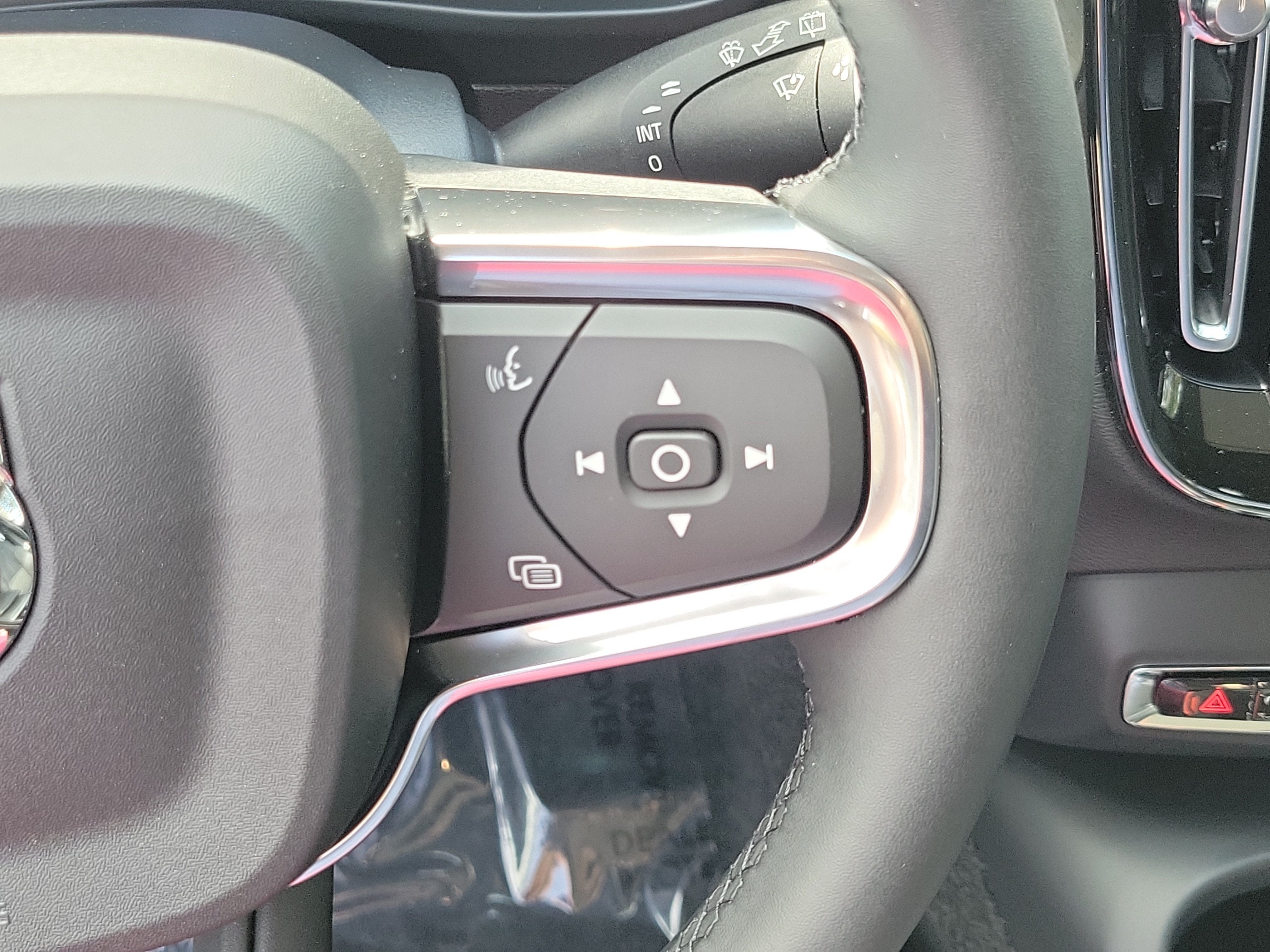 2026 Volvo XC40 Plus