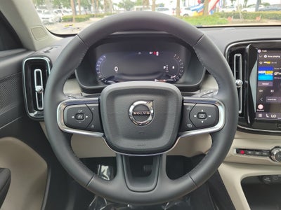 2026 Volvo XC40 Plus