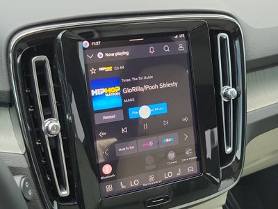 2026 Volvo XC40 Plus