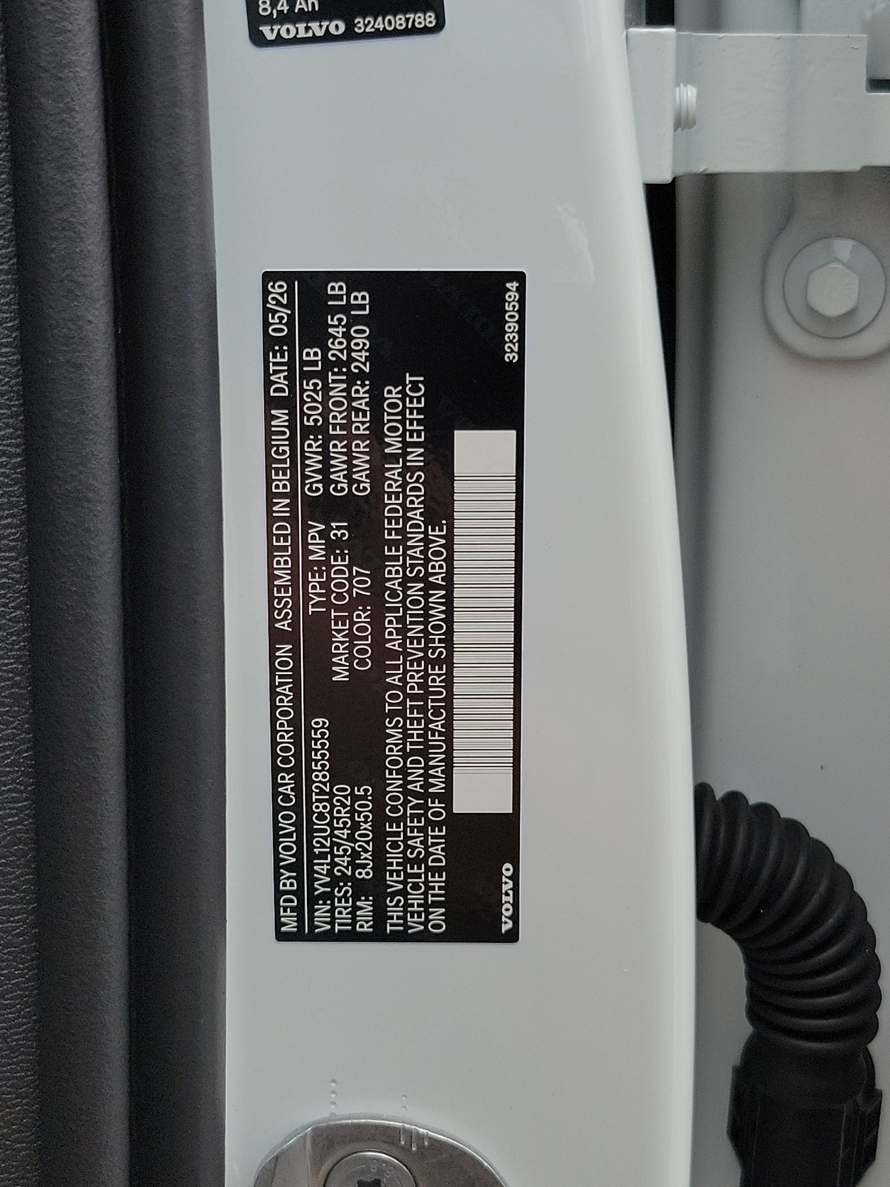 2026 Volvo XC40 Plus
