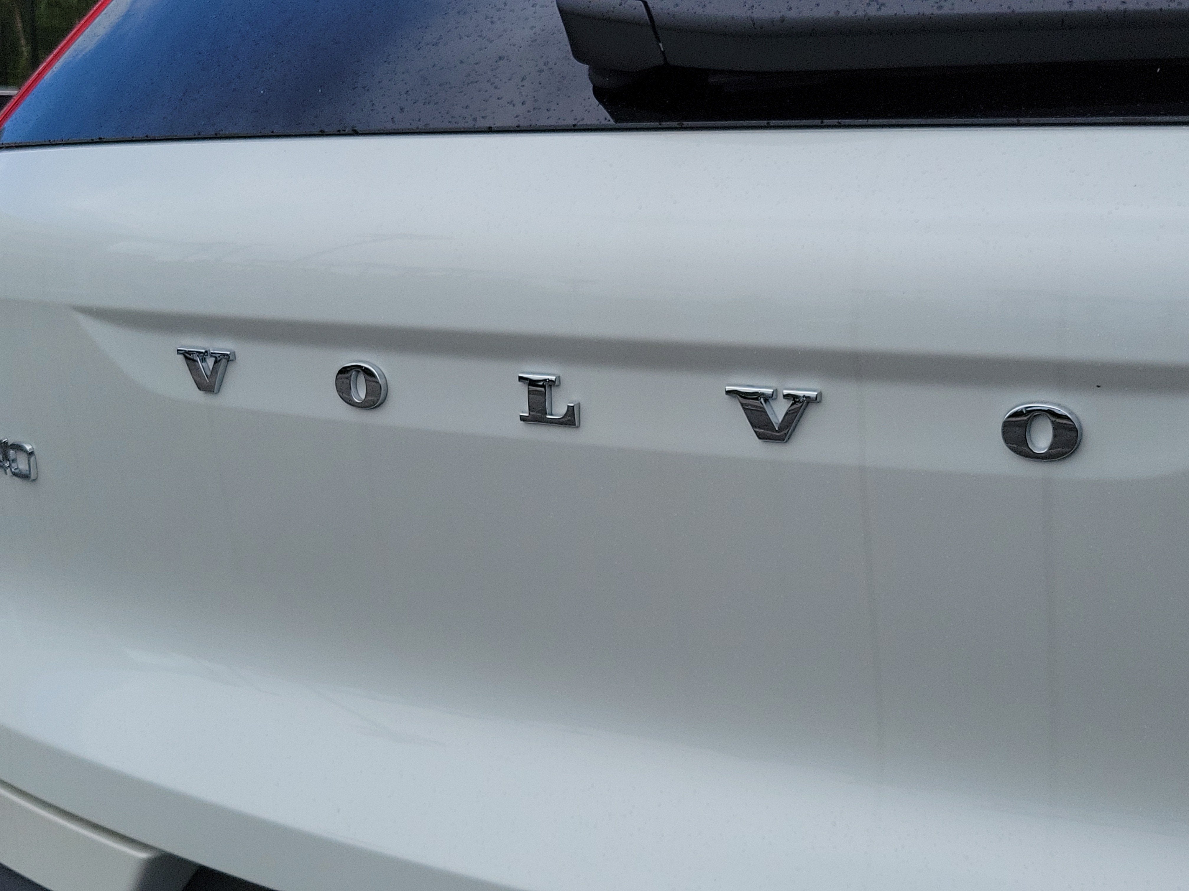2026 Volvo XC40 Plus
